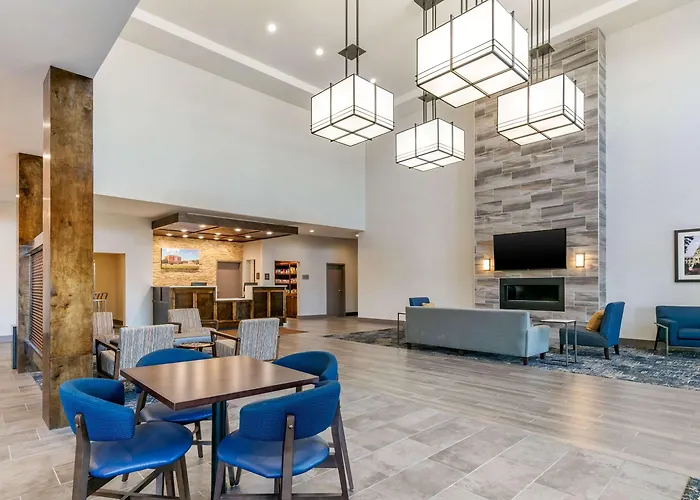 Comfort Suites North Tupelo