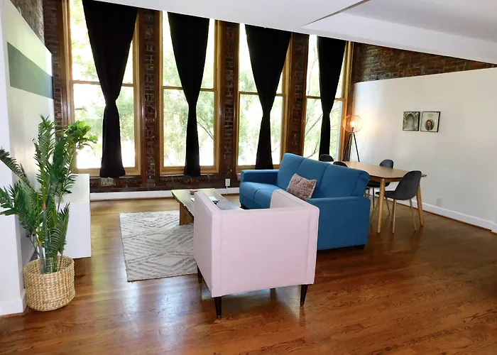 The Lofts At 107