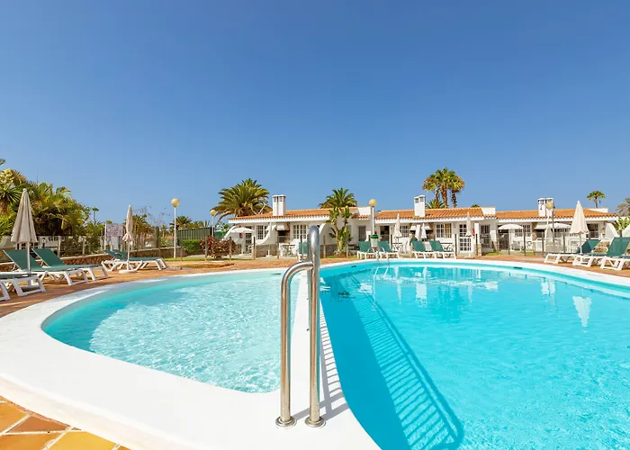 Vista Verde - Adults Only