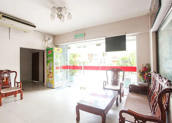 Oyo 89539 Hotel Siswa