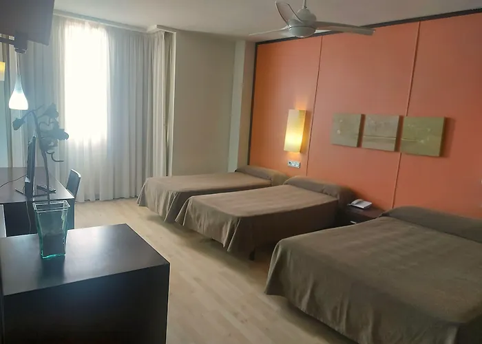 Hotel Puerta De Ocana