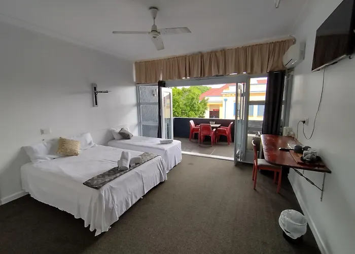 Ayr Hotel