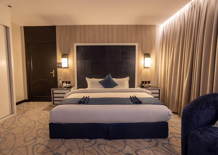 Skyline Hotel & Suites
