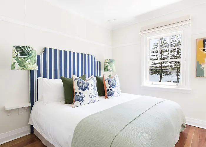 Barrenjoey House