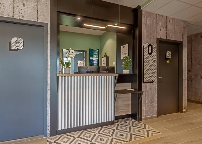 B&B HOTEL Landerneau Bois Noir
