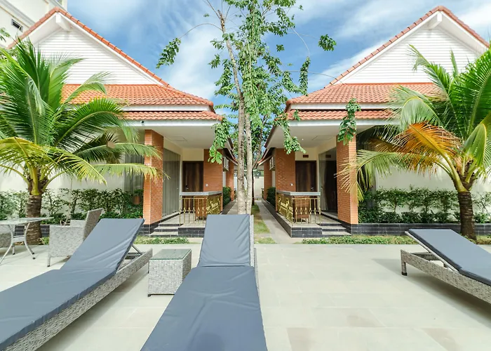 Sea Breeze Hotel&Villa