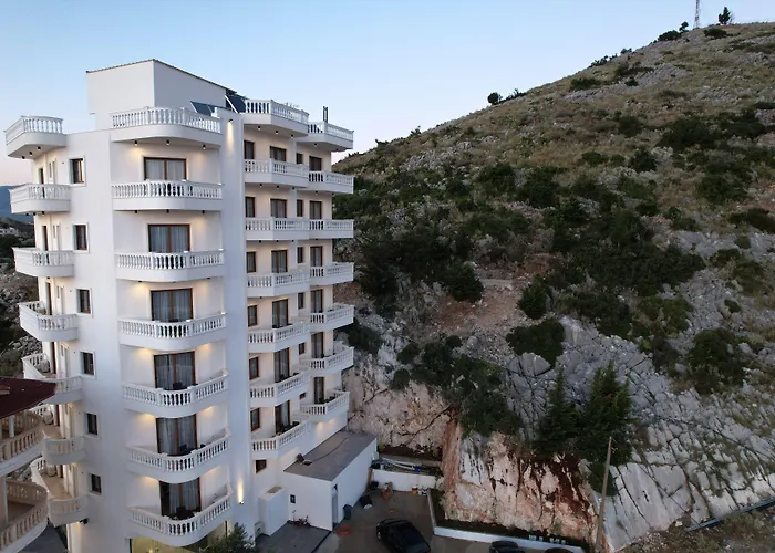 Sky Way Skk Luxury Apartments