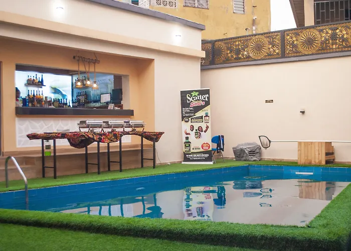 Iris Gold Suites