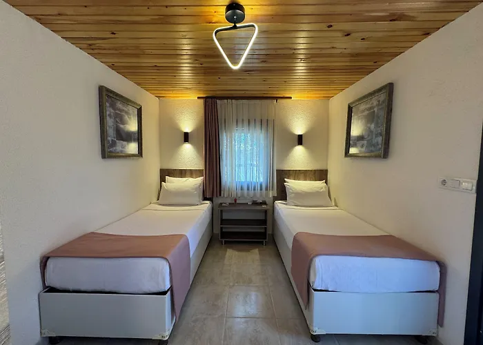 Le Petit Hotel ve Bağ Evi