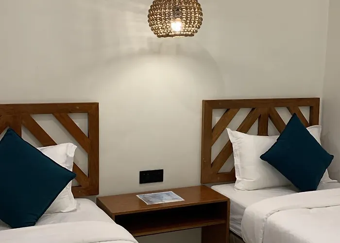 Bahandi Hotel