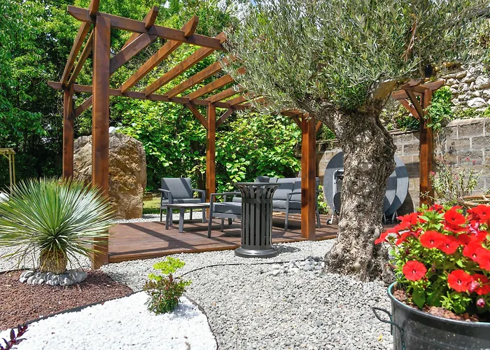 Enjoy Garden