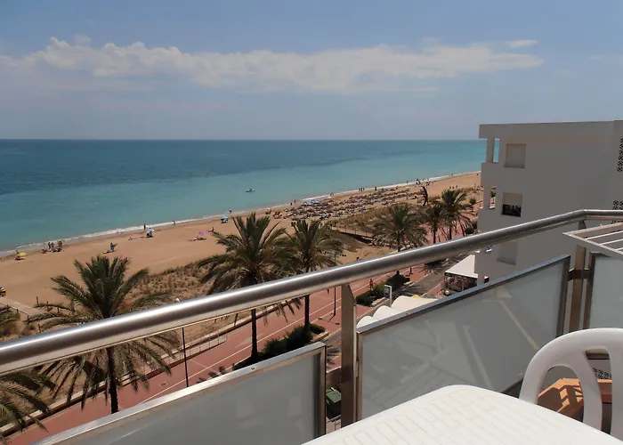 Apartamentos Surfing 3000