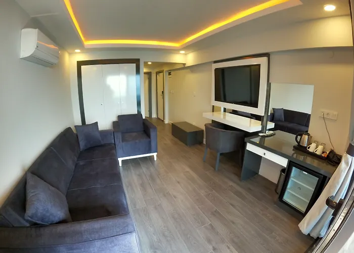 Extravagant Hotel Avsa