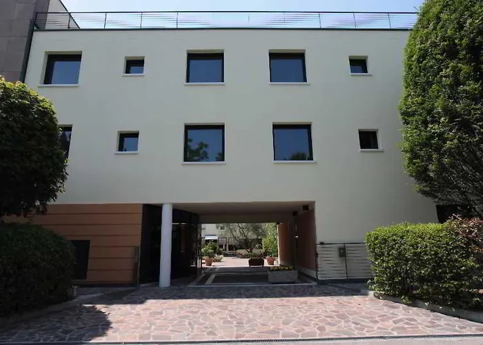 Venice Palace Hotel