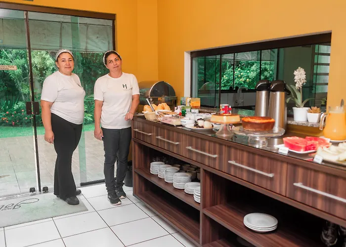 Hotel Joli