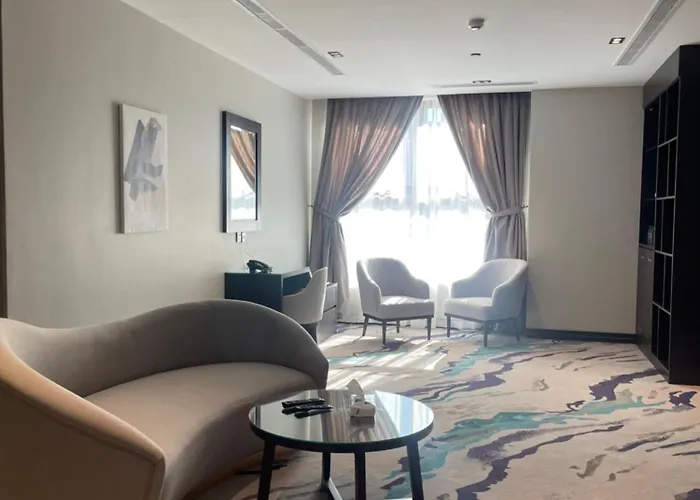 Al Wateen Hotel