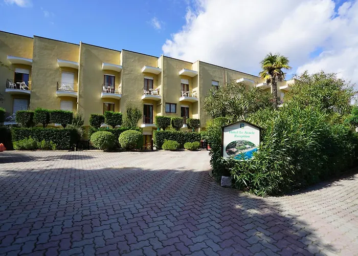 Hotel In Capoliveri With Private Beach