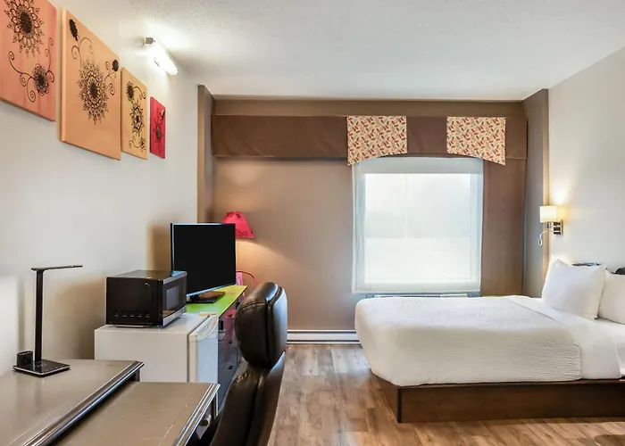Days Inn By Wyndham Berthierville