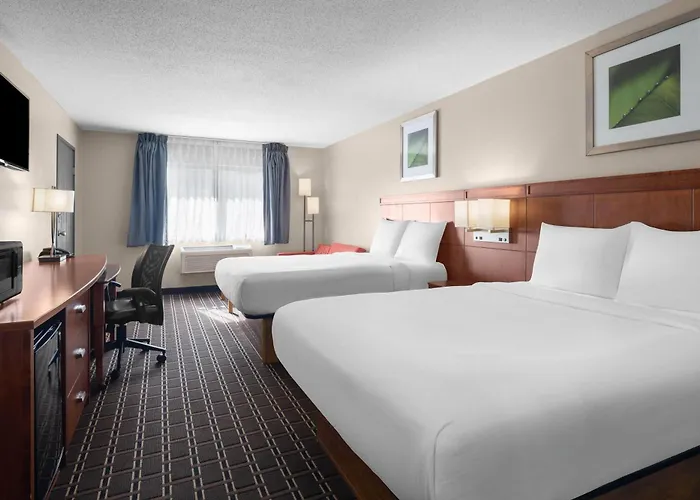 Travelodge By Wyndham Fargo
