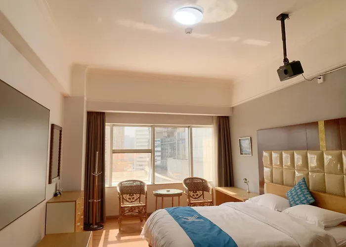 Ha Luo Hotel