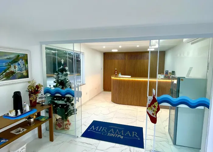 Hotel Miramar Sintpq