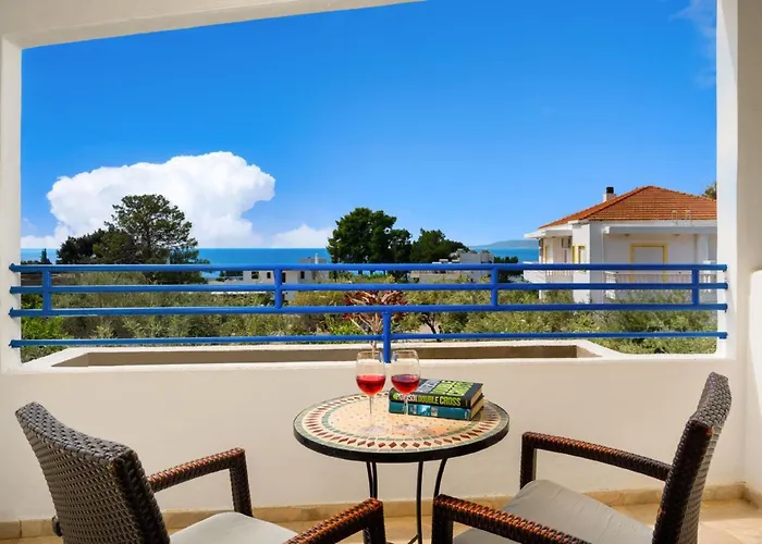 Evi Studios & Apartments Pefkos