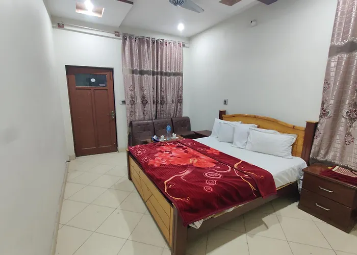 Al Huda Hotel