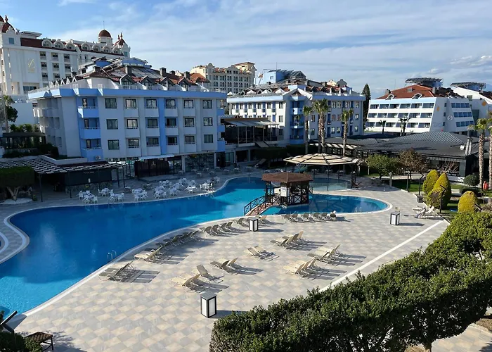 Grand Seker Hotel