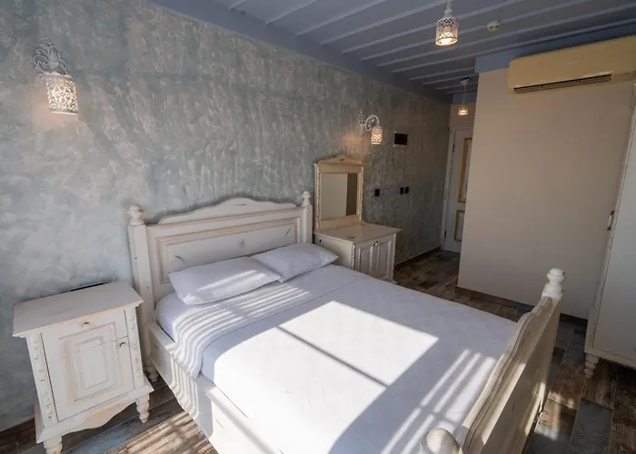 Ra Hotel