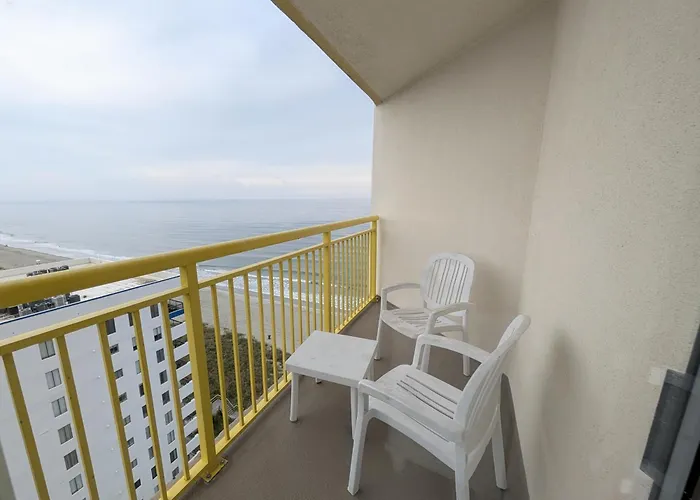 Beautiful Beachfront 2Br2Bath & 2 Balconies