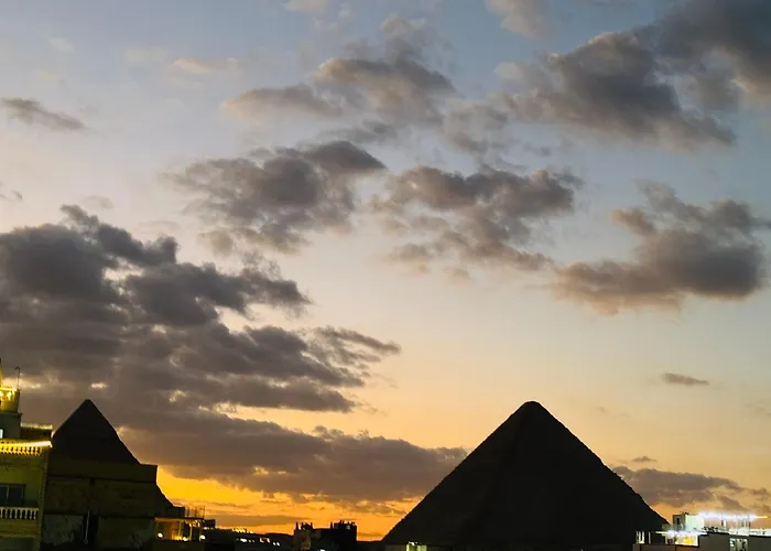 Great Pyramids View Lodge