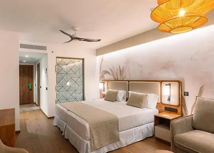 Riu Palace Phuket
