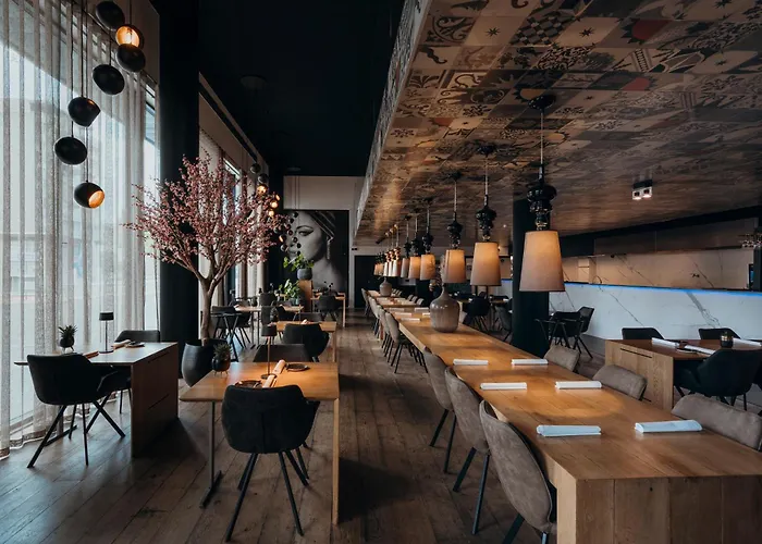 Carbon Hotel