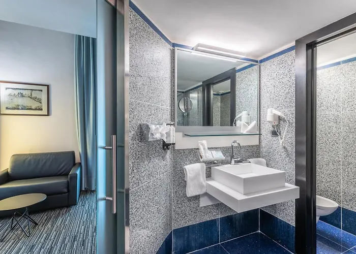 Best Western Plus Hotel Universo