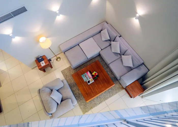 Sealoft Villas