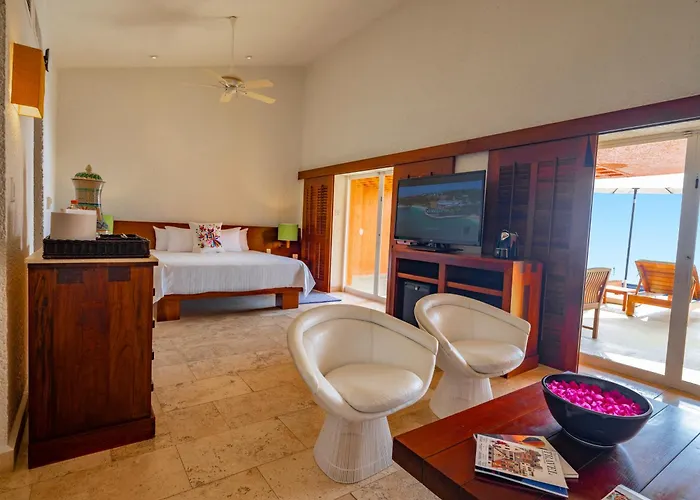 Las Brisas Ixtapa