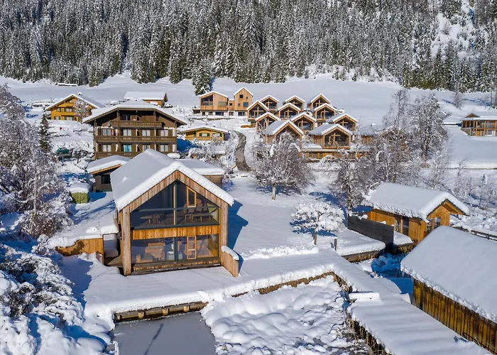 Regitnig - 4 Sterne Hotel Und Chalets
