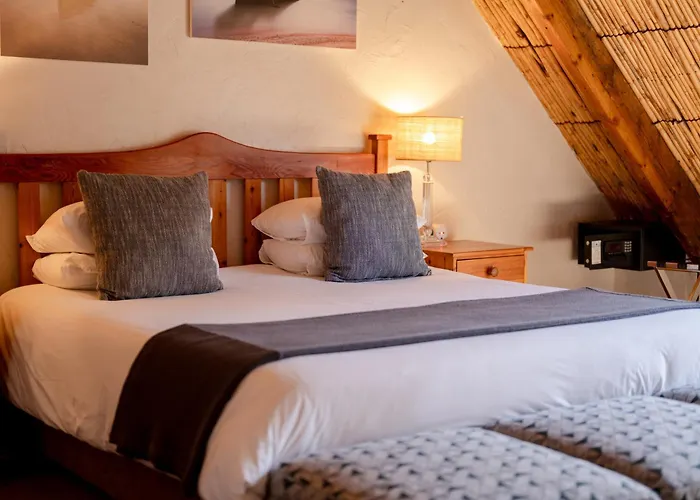 Adventure Pad'S By The Farmhouse Hotel