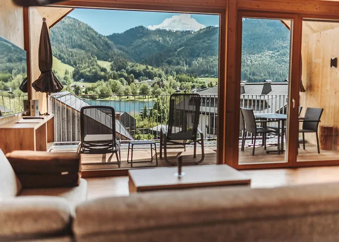 Regitnig GmbH - 4 Sterne Hotel und Chalets