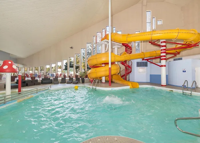 Clarion Pointe Medicine Hat Saamis Tepee