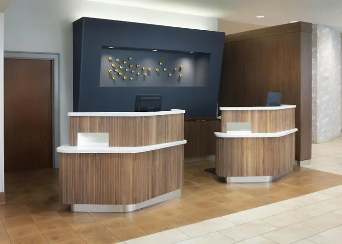 Courtyard By Marriott Little Rock Downtown