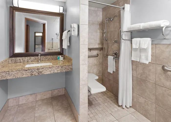 Americinn By Wyndham Green Bay West