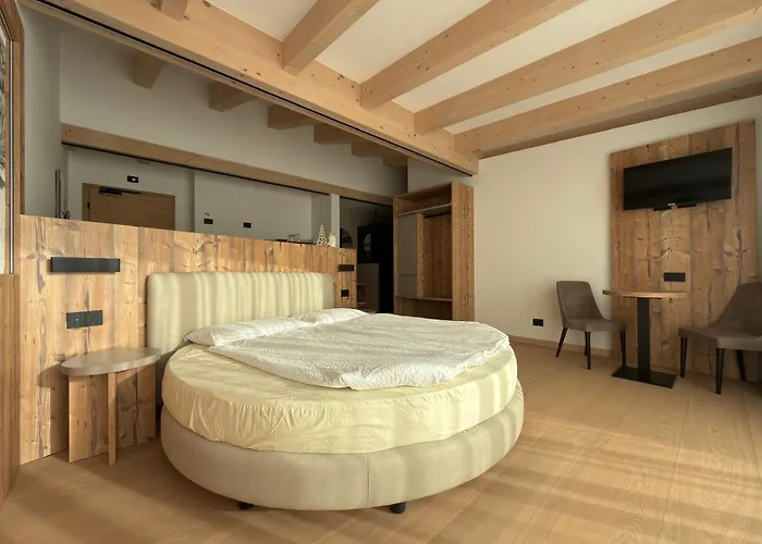 Liz Hotel & Apartments
