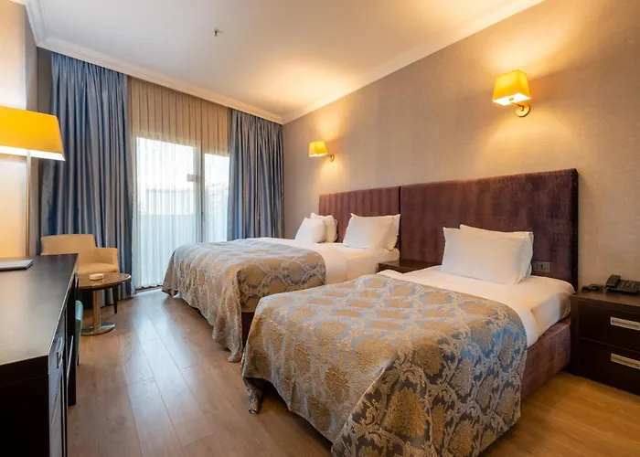 216 Castle Hotel