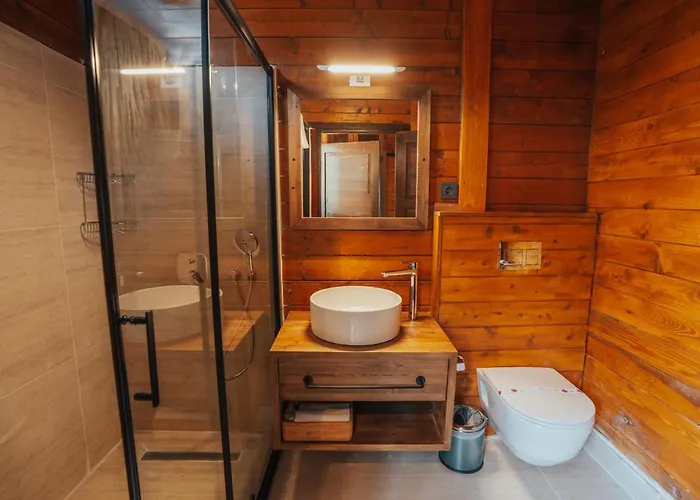 Sea Valley Lodge