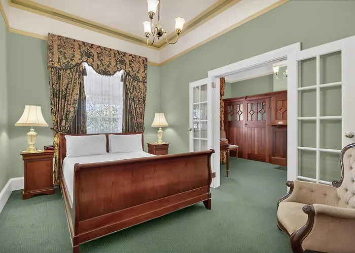 The Clifton Motel