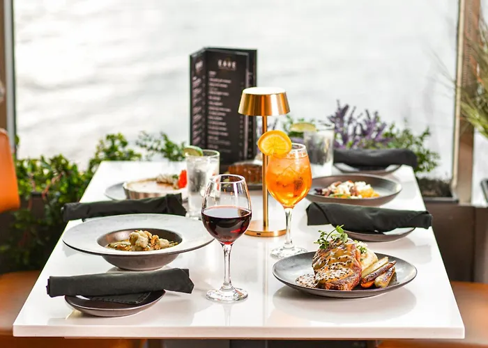 Holiday Inn Sydney - Waterfront By Ihg
