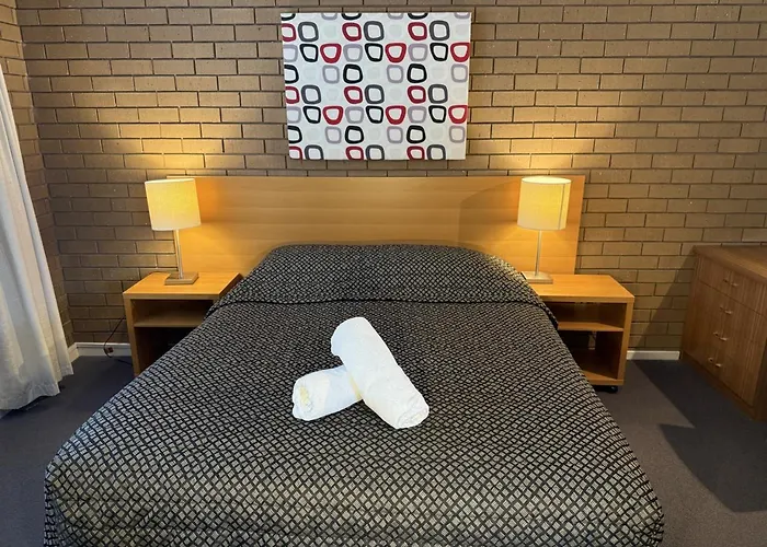 Parkview Motor Inn And Apartments