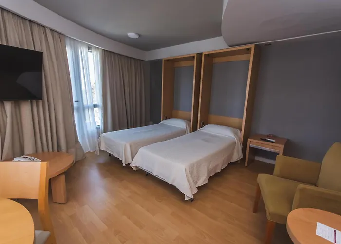Maran Suites & Towers