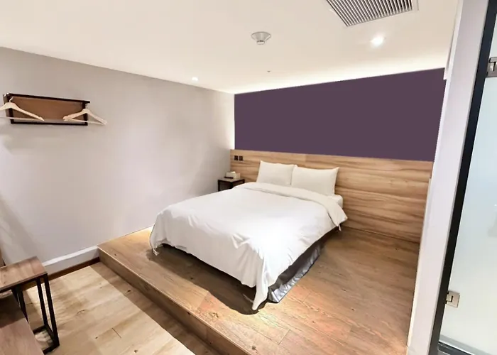 Muzik Hotel - Ximen Station Branch